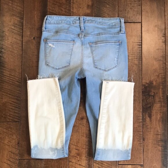 Universal Thread Mid-Rise Skinny Jeans Size Junior 00 - Picture 8 of 10